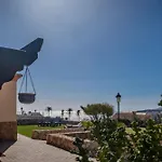 Safari Villa *